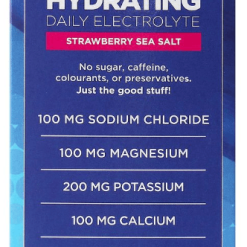 A blue and purple box labelled ELECTROEEZ 4G X 30 SACHETS, Strawberry Sea Salt. Highlights: no sugar, caffeine, colourants, or preservatives; lists electrolyte content; contains 30 servings.